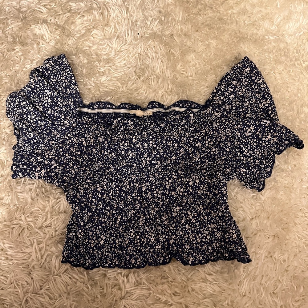 PacSun Off the Shoulder floral top, Navy Blue with White flowers